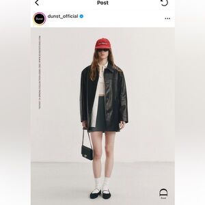 Dunst leather blazer perf cond